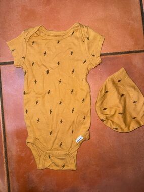 Gerber Mustard Yellow Lightning Bolt One-Piece with Hat